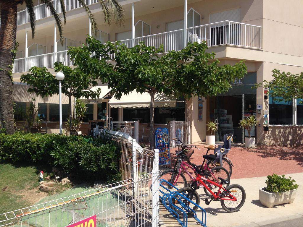 Hotel Mediterrani Blau L'Eucaliptus Bagian luar foto