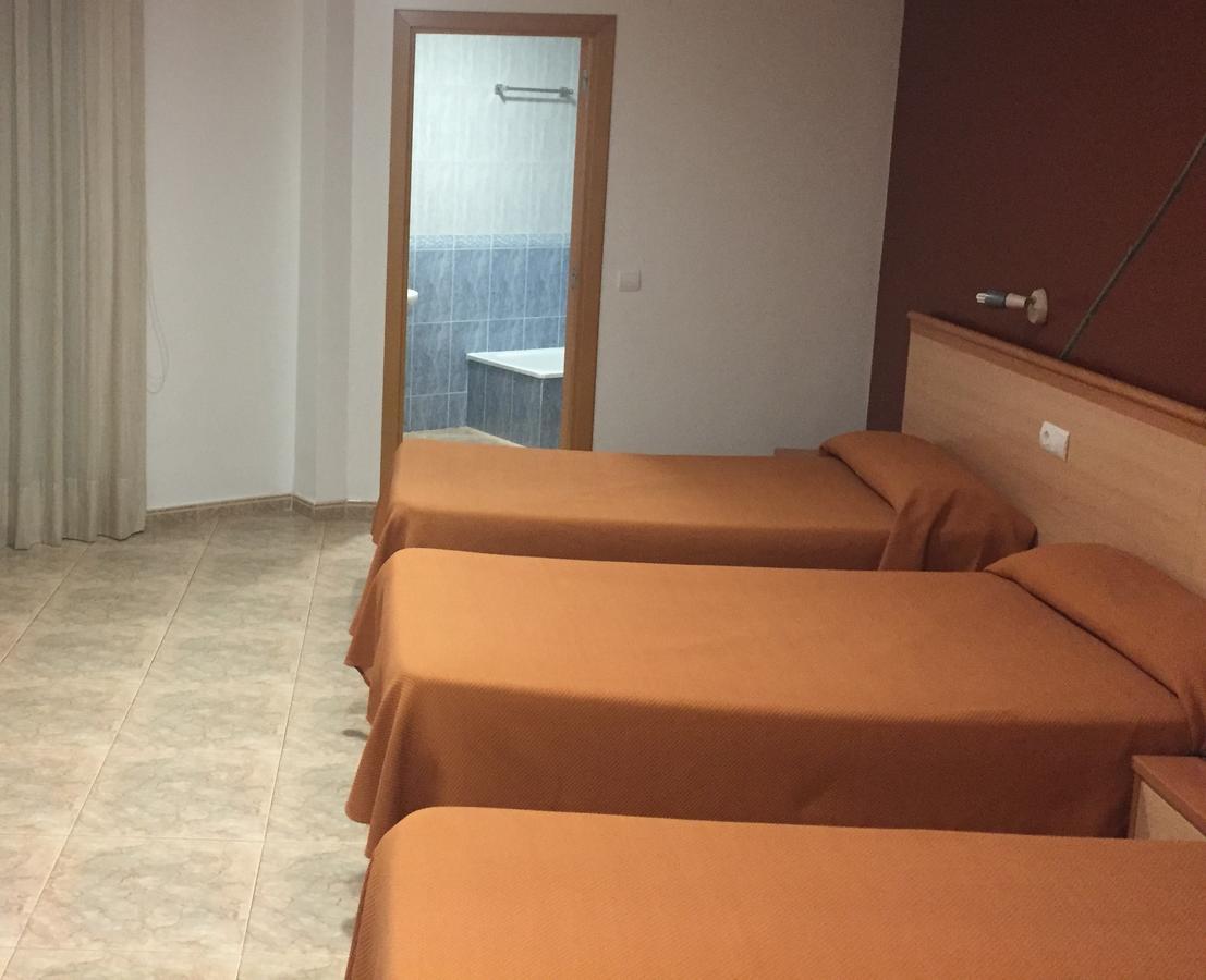 Hotel Mediterrani Blau L'Eucaliptus Bagian luar foto